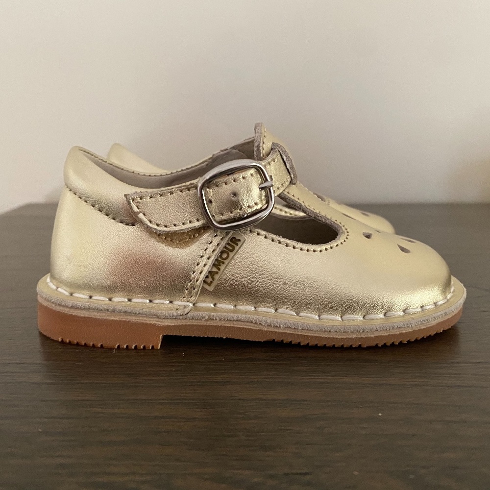 L’Amour Baby Shoes